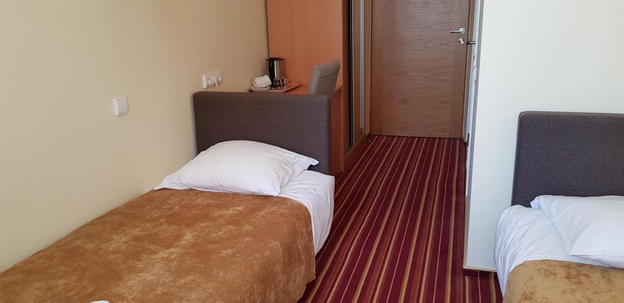 Hotel Dainava Друскининкай Екстериор снимка